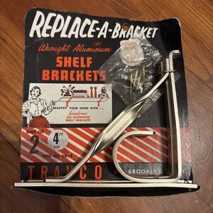 Vintage NIP Replace-A-Bracket Wrought Aluminum Travco New York MCM Prop Gold SB5